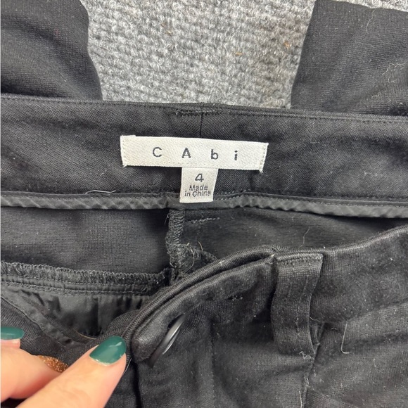 CABI Women’s Black Ankle Pants Style # 576 size: 4 - Picture 3 of 6